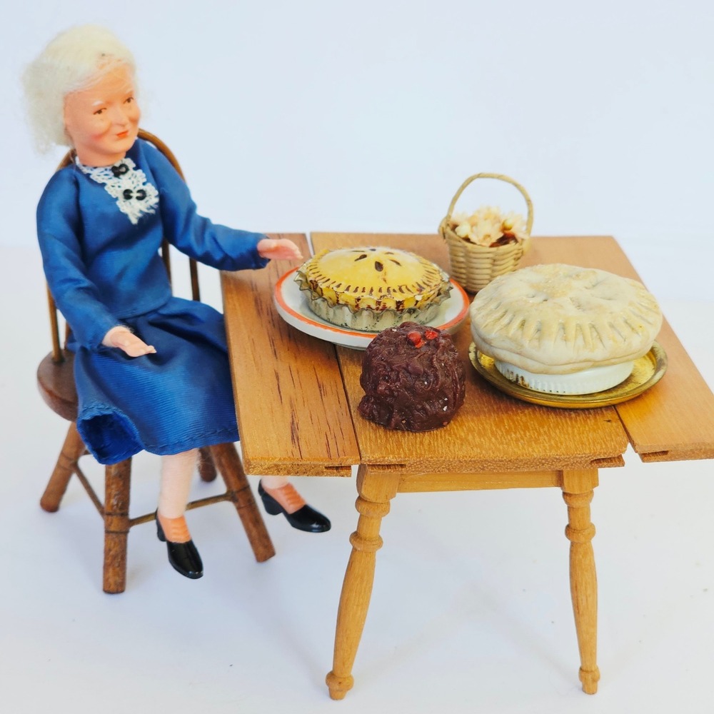 Vtg Dollhouse Miniature Food Pies Chocolate Cake Bakery Accessories  Farmhouse‎